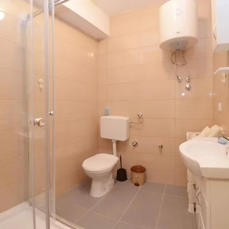 Apartman Afano Apartment